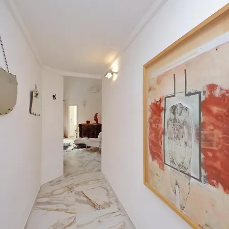 Apartment Fori Imperiali Rome
