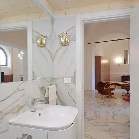 Apartment Fori Imperiali Rome